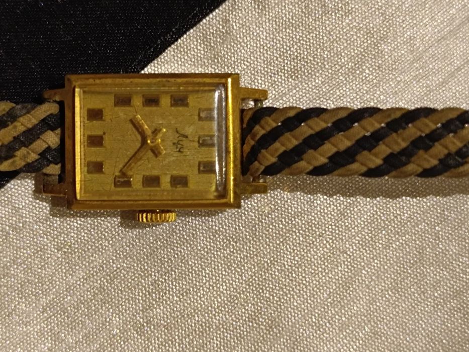 Stary zegarek damski