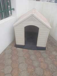 2 casotas para cães de medio/grande porte