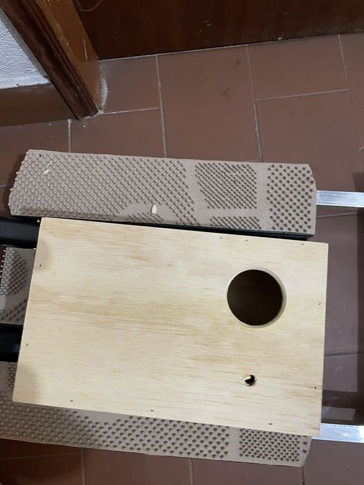 Ninhos para agapornis