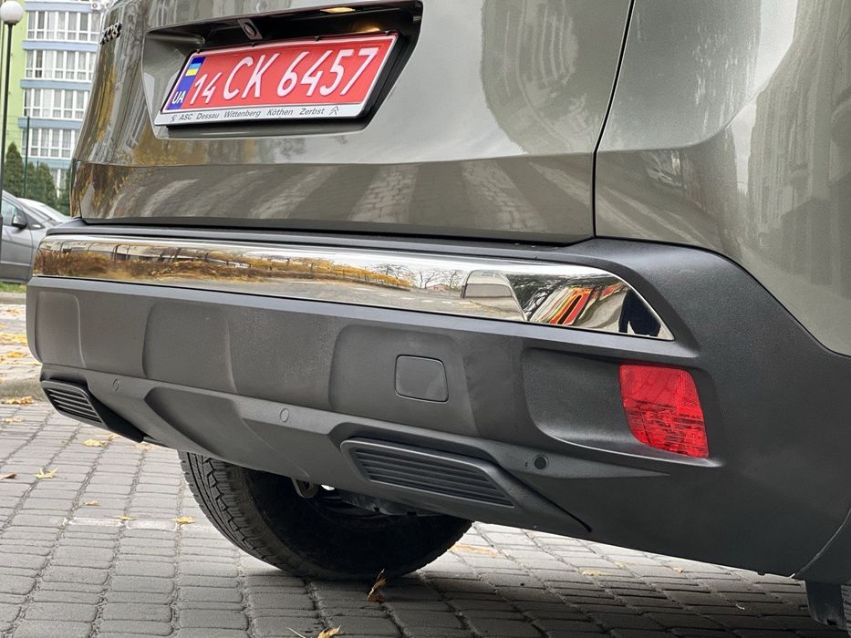 Peugeot 3008 2018 2.0 дизель не фарбований жоден елемент