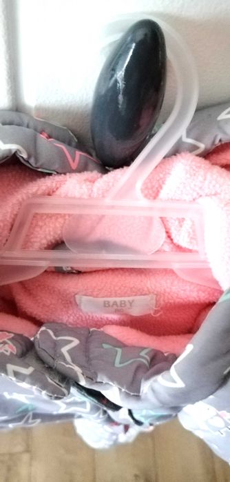 szary zimowy kombinezon pepco baby 80 z kapturem dla dziewczynki