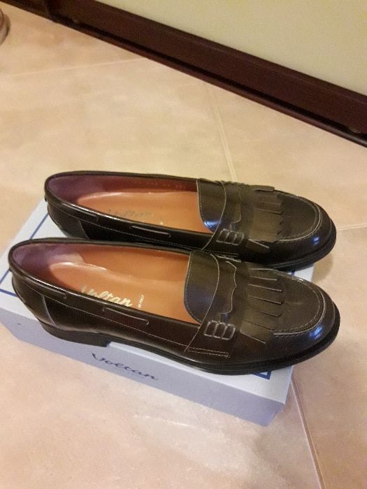 Продам женские итальянские мокасины
