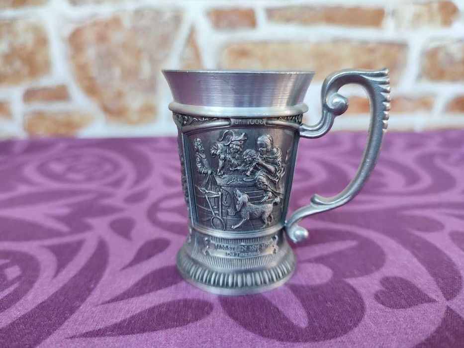 Вінтажні вироби з харчового олова. Чарки 40мл. Німеччина.