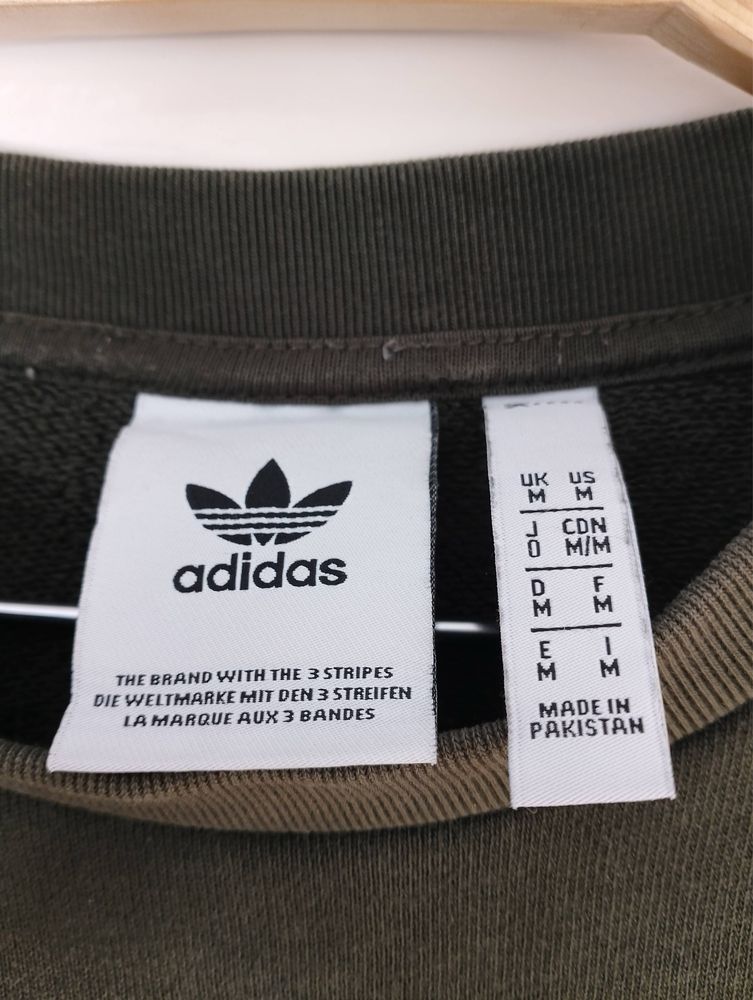 Adidas crewneck streetwear sportswear