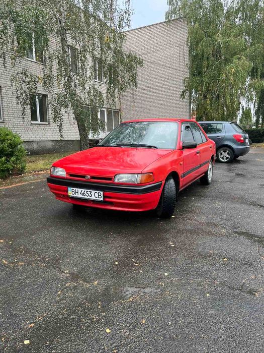 Продам мазду 323. Бершадь.