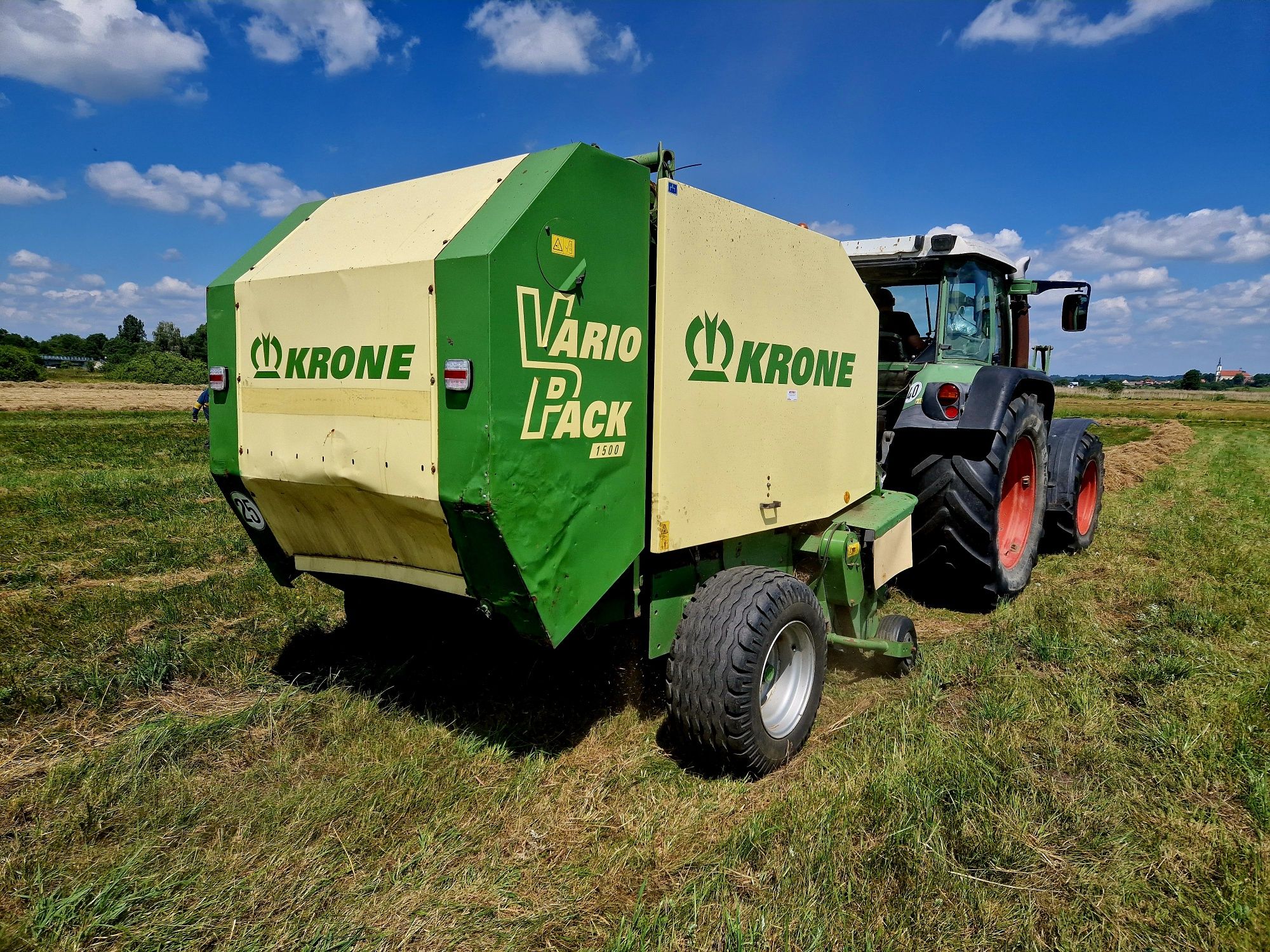 Krone VarioPack 1500 r2007 siatka sznurek rotor
