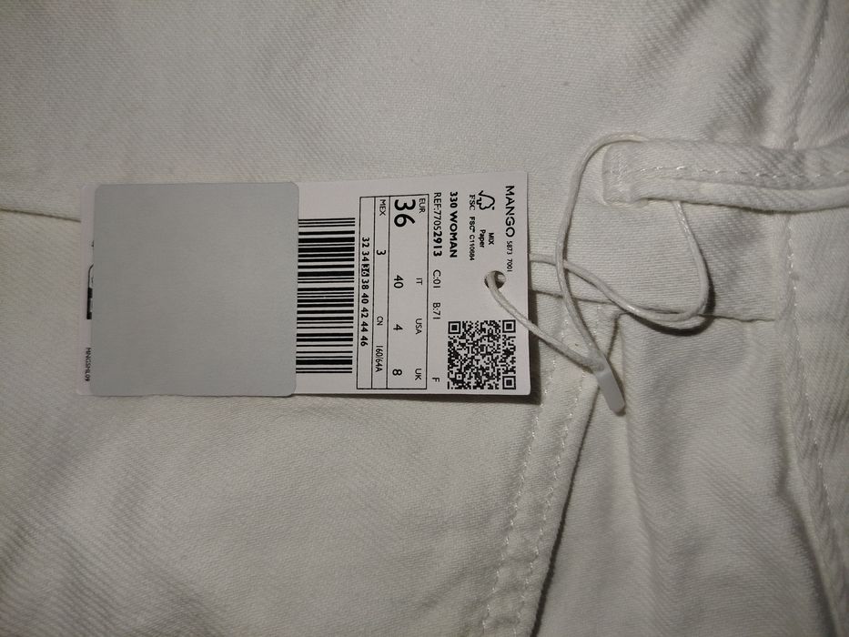 Calções Mango curtos de ganga com base desfiada