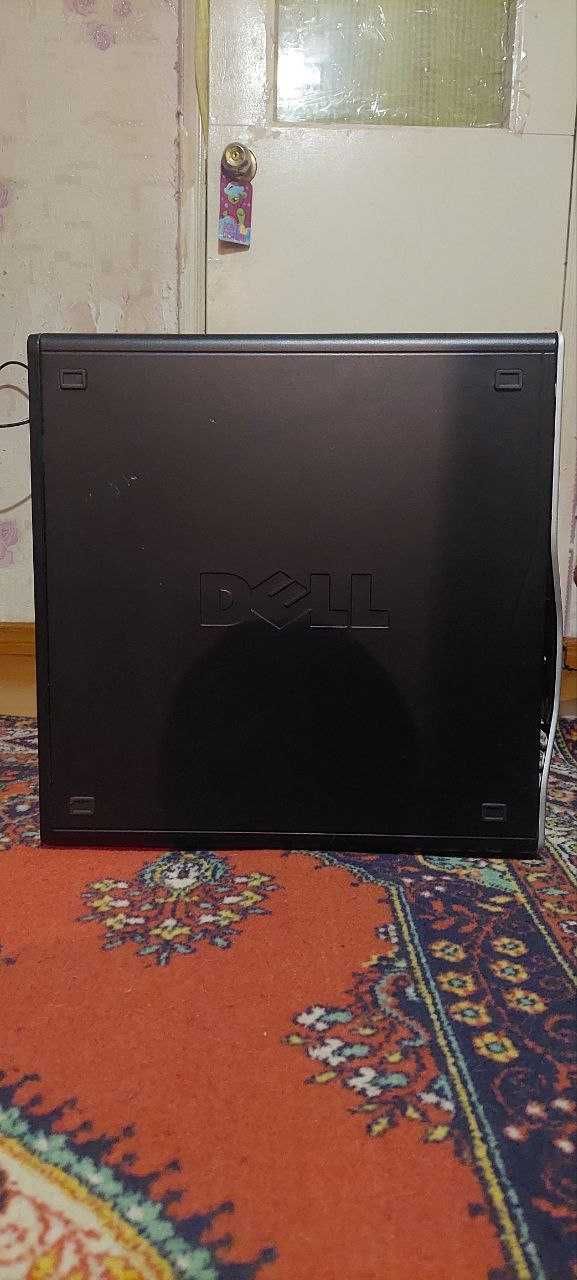 Комп'ютер Dell t3500