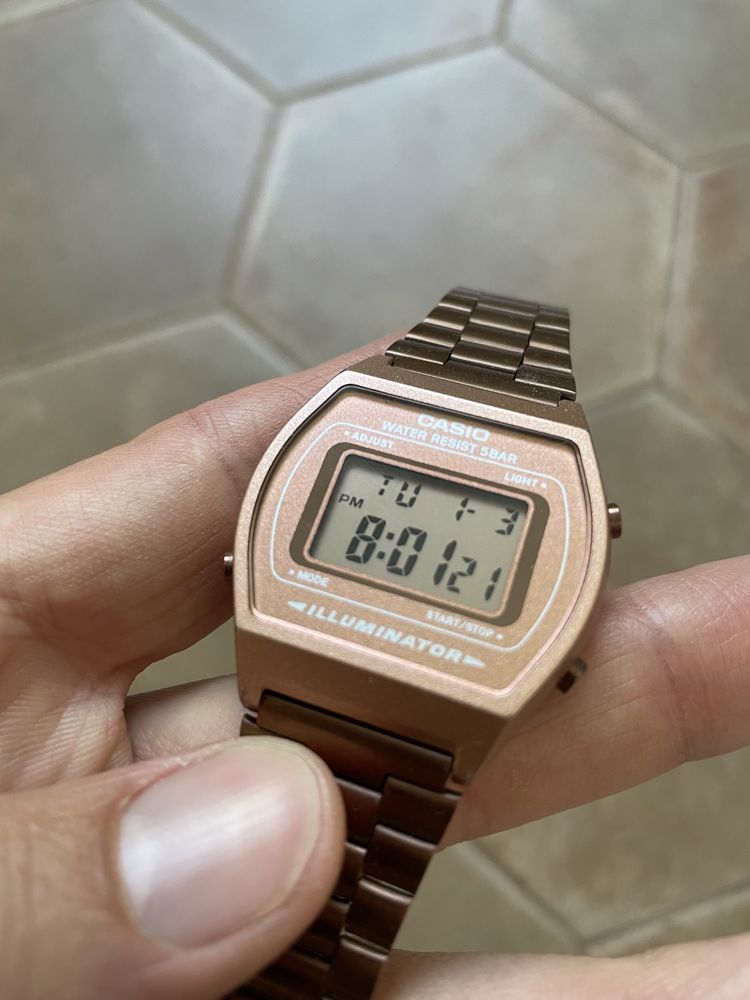 Годинник Casio illuminator