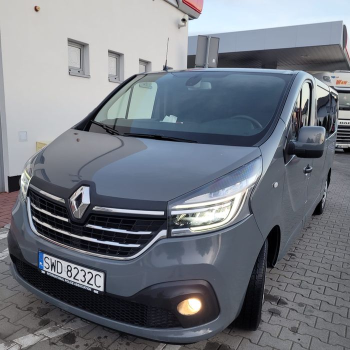 Wynajem Busów 9 i 8 osób Korzystne Ceny