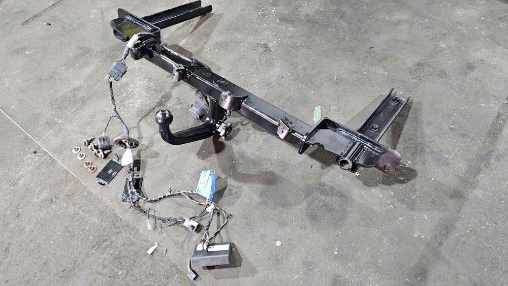 Hak holowniczy opel astra j kombi wypinany westfali oryginał kompletny