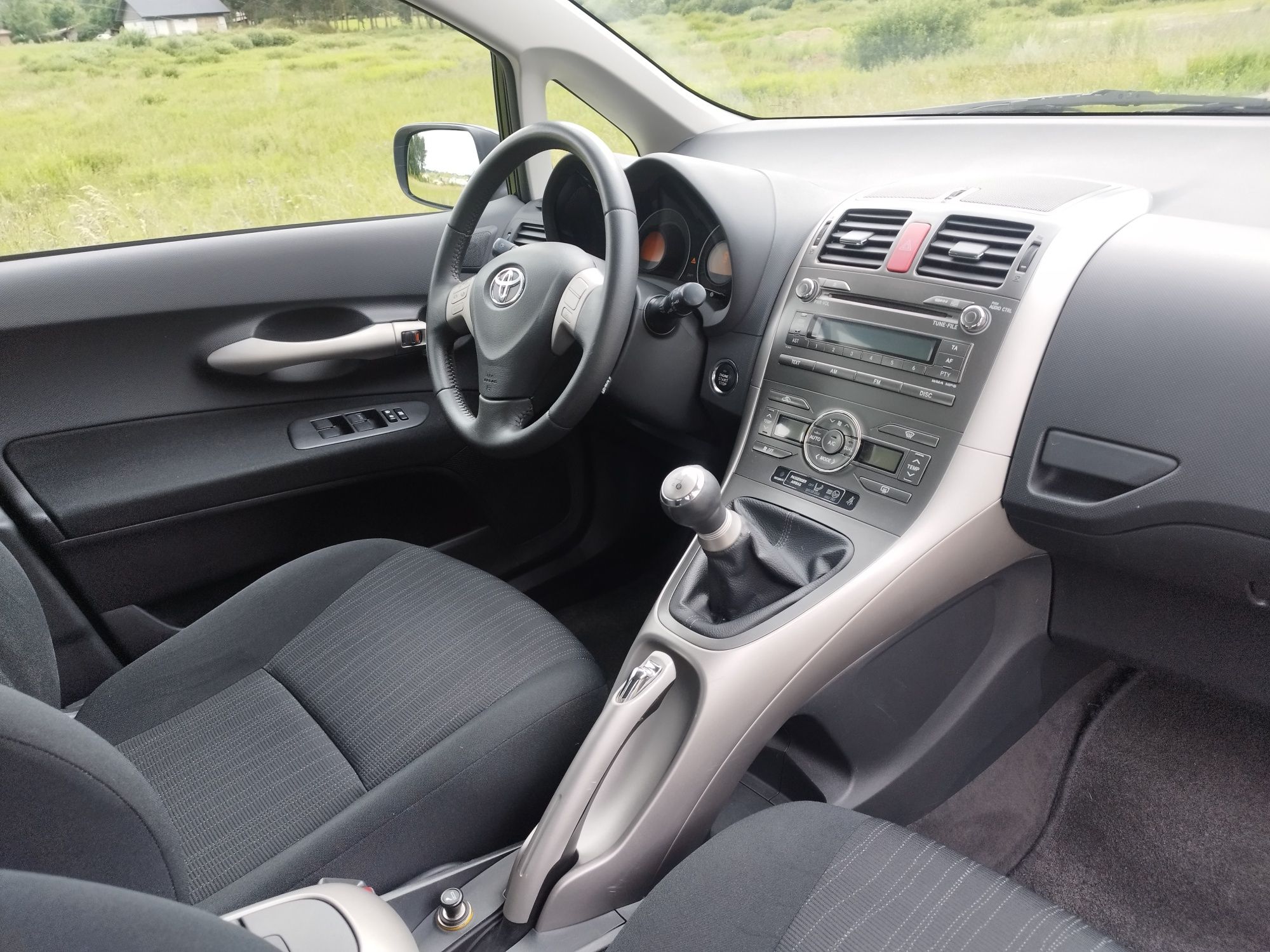 Toyota Auris #Benzyna #Bezwypadkowa #Serwis do końca #Niski przebieg