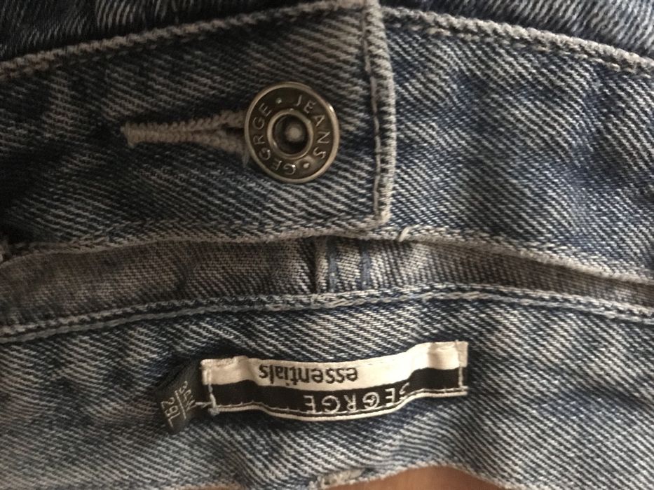 Джинсы  мужские,размер 34 GEGRGE  essentials