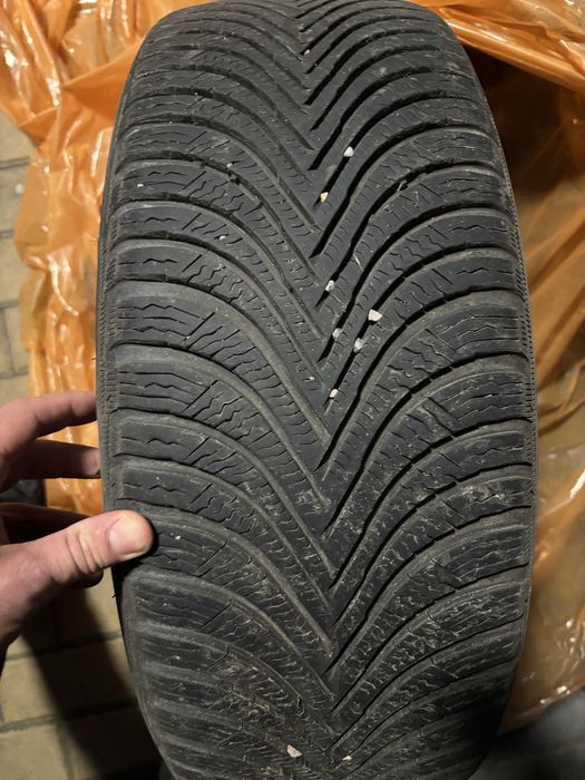 5x114,3 Felgi Anzio z oponami zimowymi 17cali Renault Laguna 3