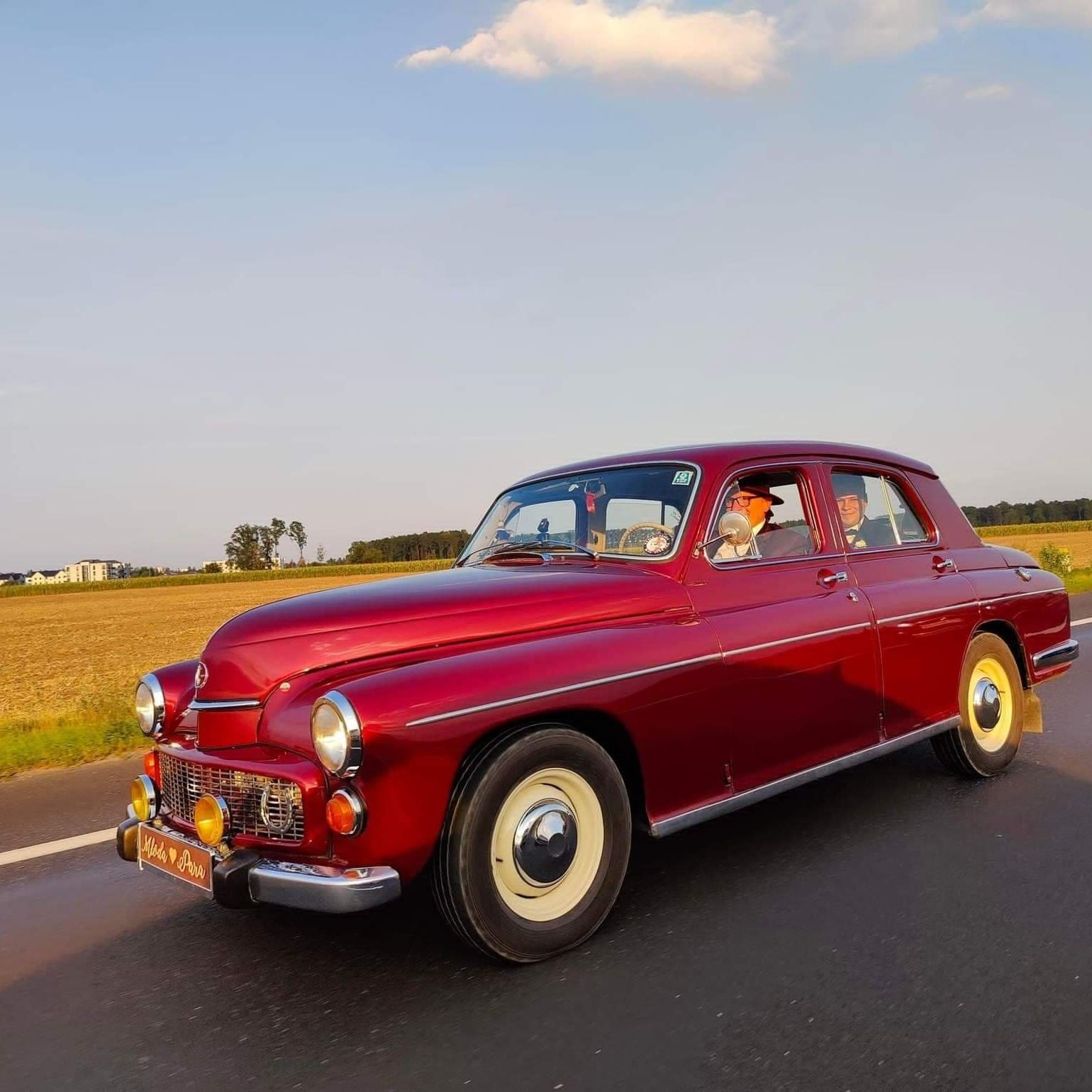 Auto do ślubu -Warszawa i nie tylko -RETROAUTO-wynajem aut