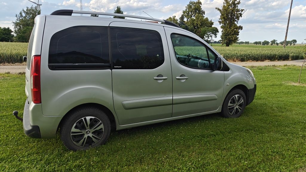 Citroen Berlingo osobowy 2012r. 1.6 HDI multispace