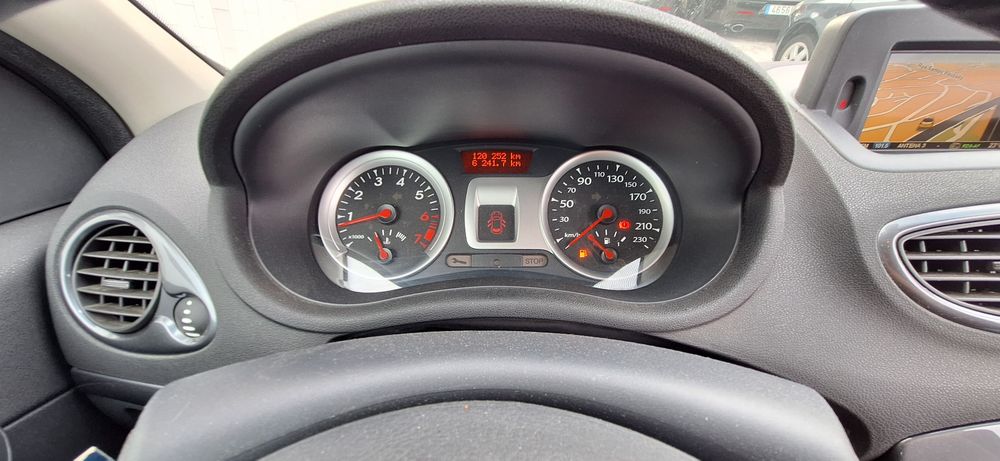 Renault clio 1.2 turbo TCE