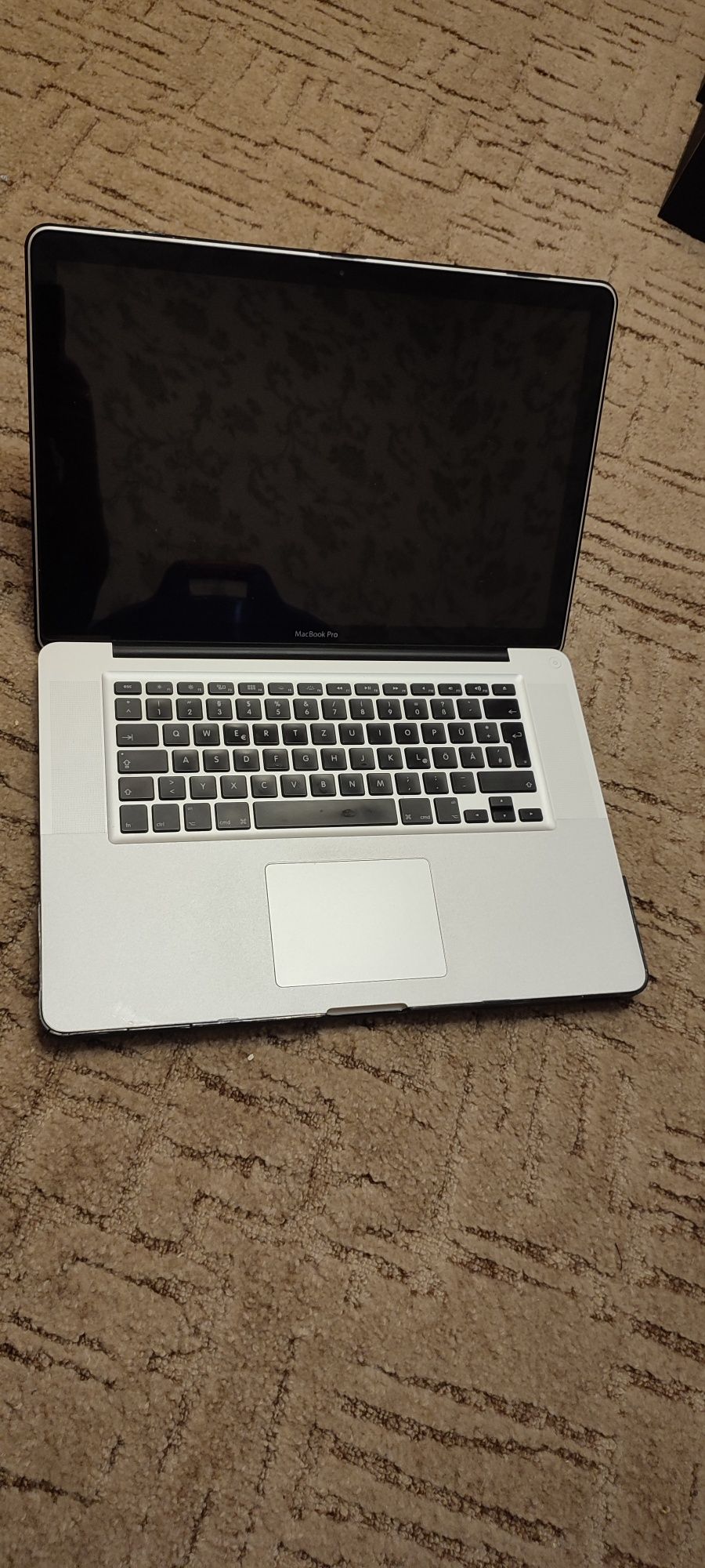 MacBook Pro, не робочий