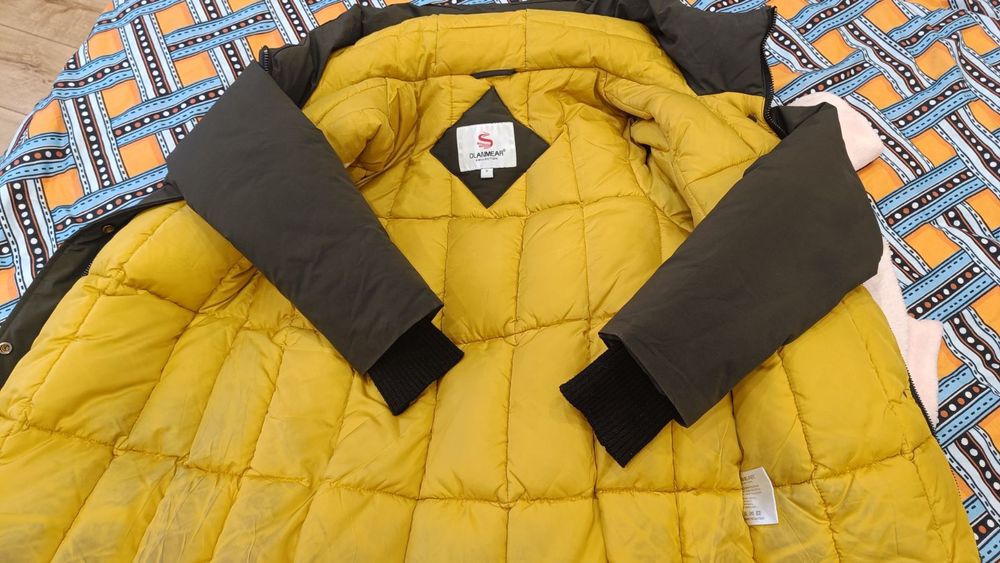 Продам куртку зимнюю ...в хорошем состоянии ...