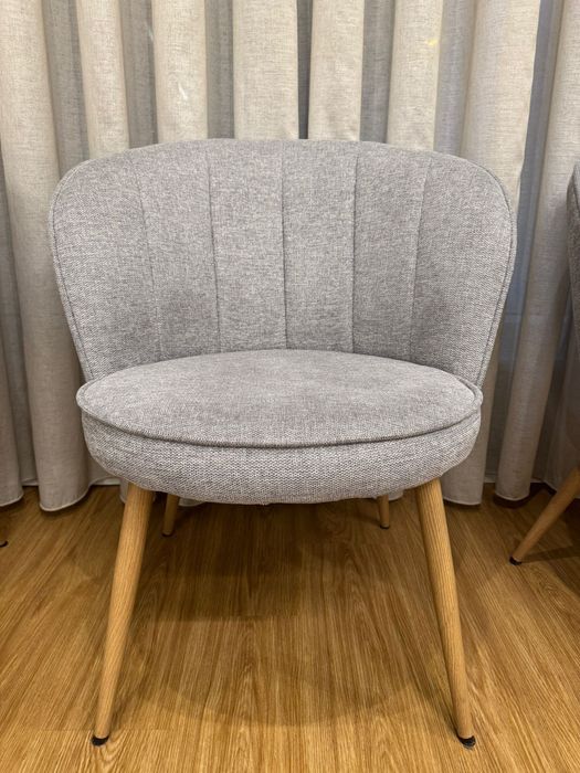 8 Cadeiras almofadadas | 40€/cada