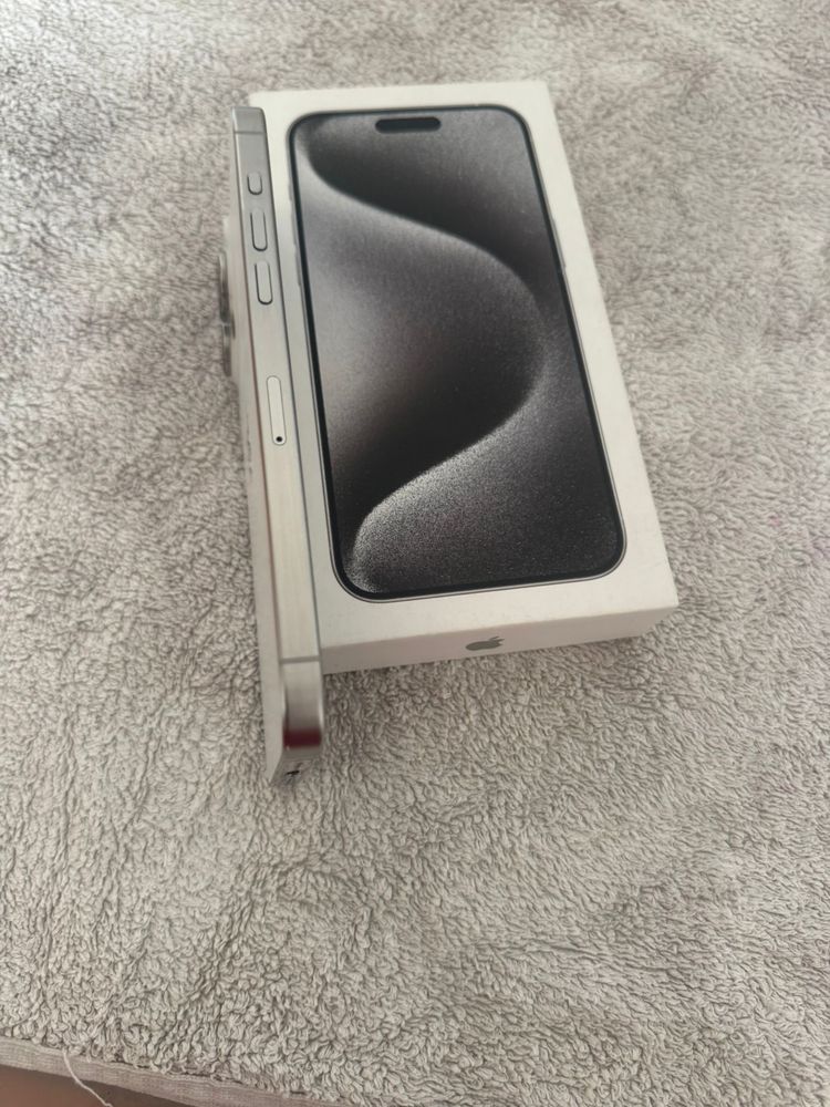 Iphone 15 Pro Max 256Gb Titanium Branco c/fatura e garantia (Troca)