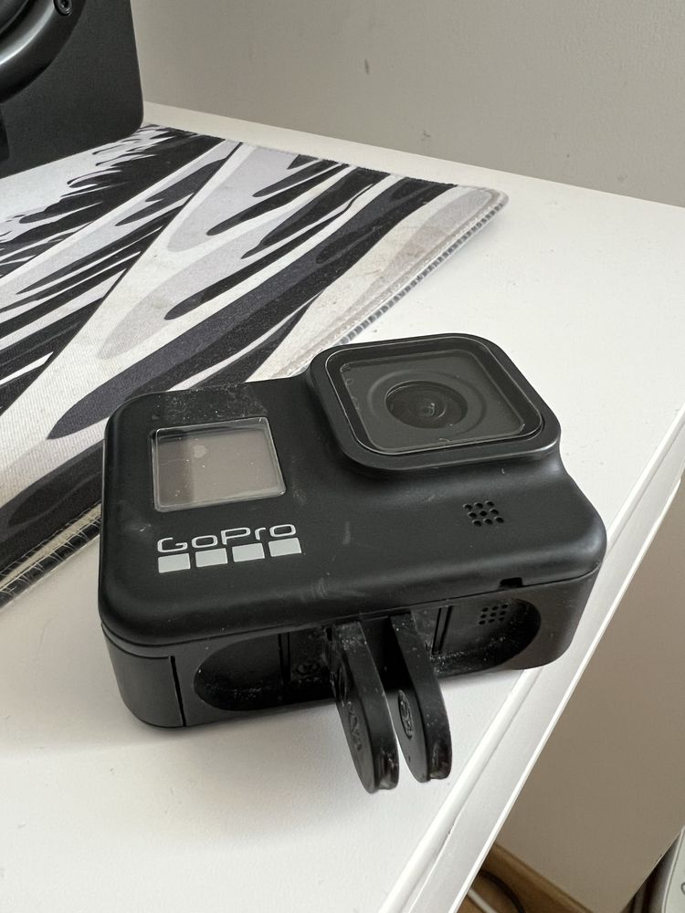 Do sprzedania uszkodzone GoPro Hero 8 Black.
