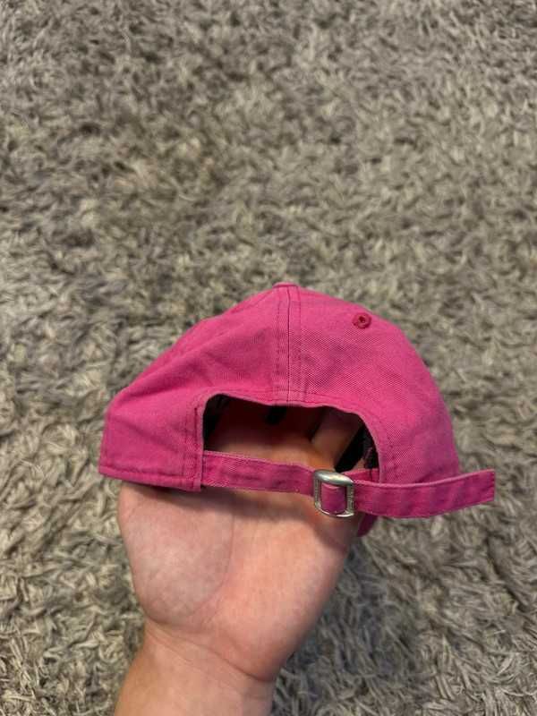 Różowa czapka z daszkiem New Era 9Forty - One Size