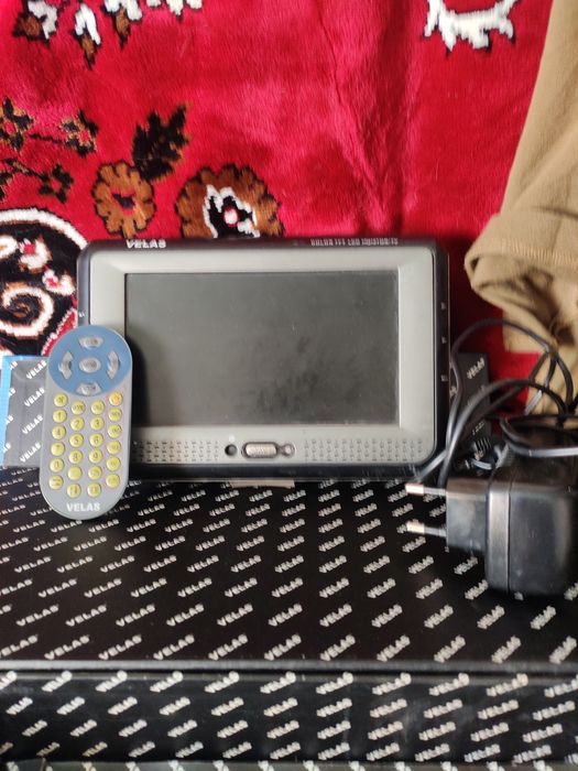 Продам автомобильный телевизор