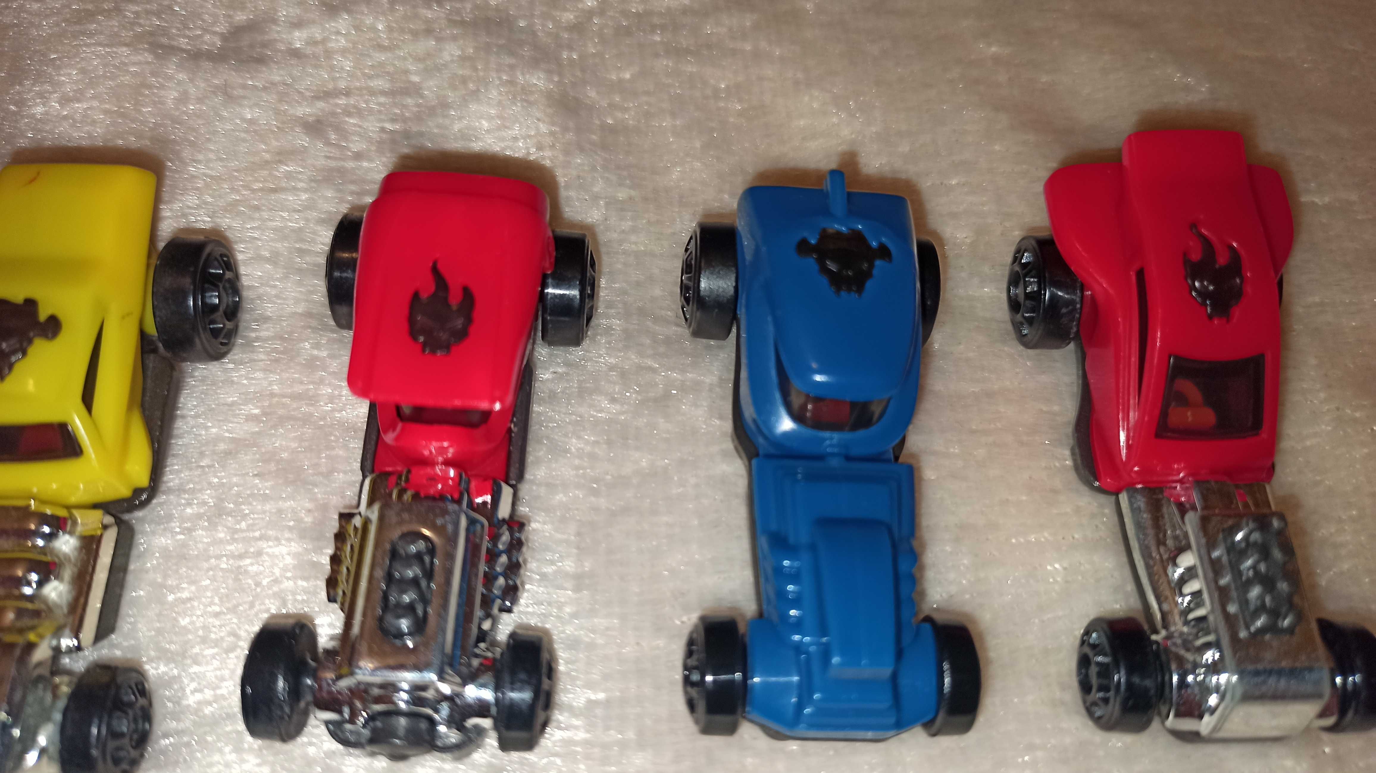 Kinder Surprise Mattel Hot Wheels Mini Cars FF173 FF178 FF179