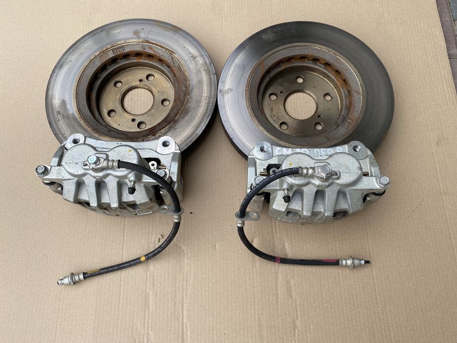 Toyota Camry 70 RAV4 2020 суппорта + диски двухпоршневые. РАЗБОРКА