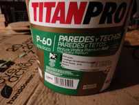 Tinta verde pastel  acrílica Titan pro para Interior