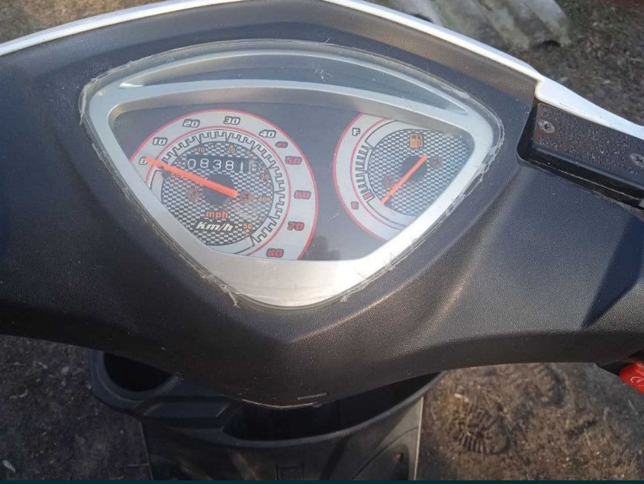 Скутер Viben JOG YB80QT-3