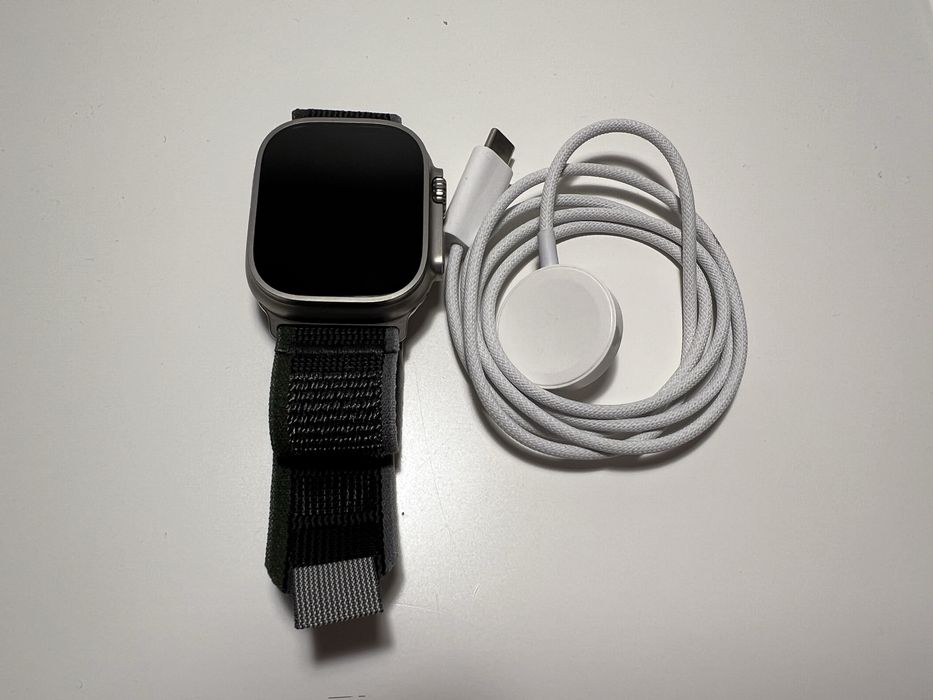 Apple Watch Ultra 2 Natural Titanium