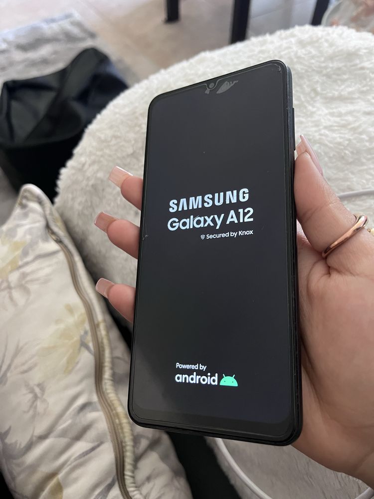 SAMSUNG galaxy A12