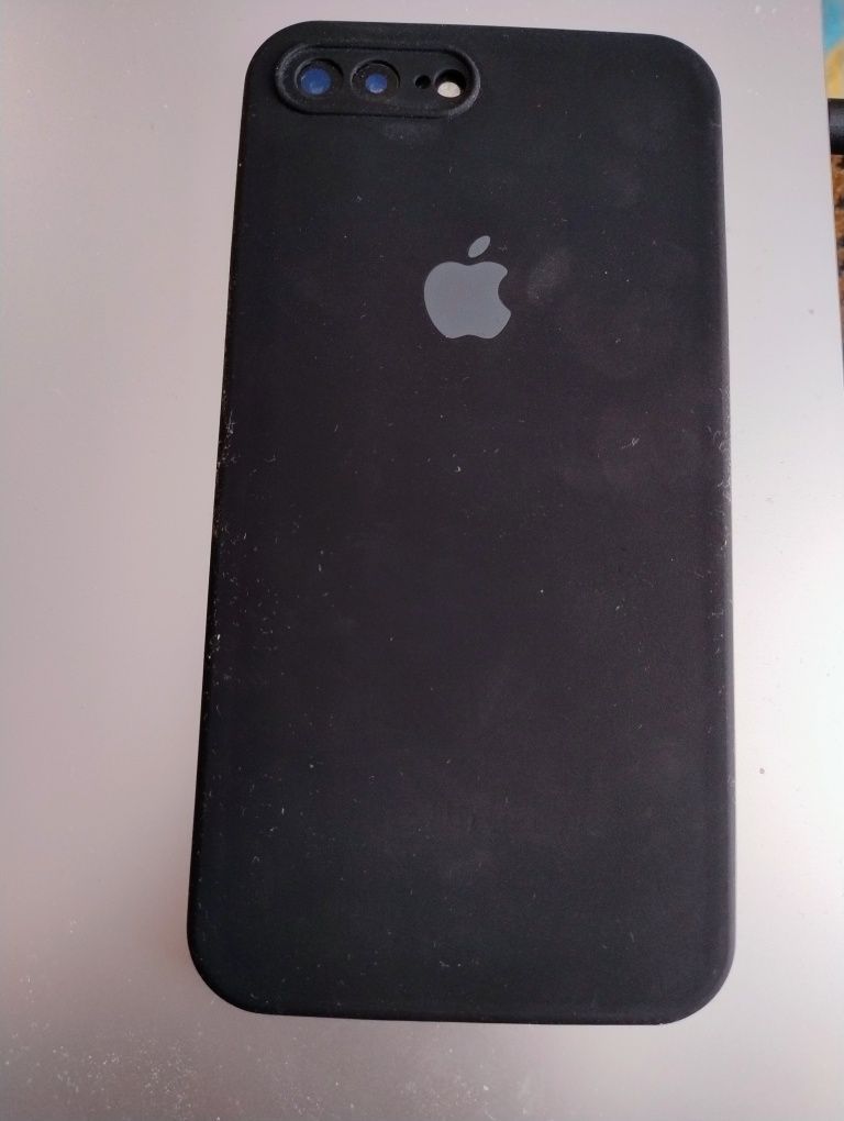 Срочно!!Продам iPhone 8 плюс 64