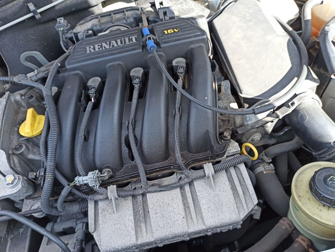 Silnik kompletny Dacia Logan duster sandero 1.6 16v 105 km  k4m690 wzó