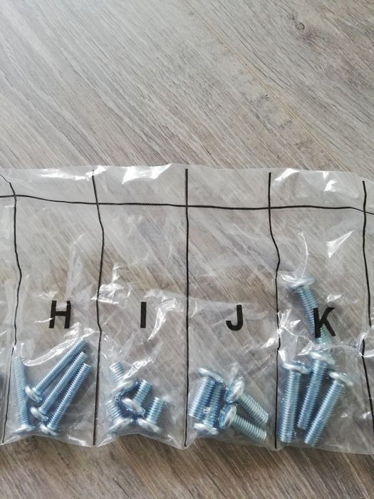 Parafusos (vesa) Universais para televisão