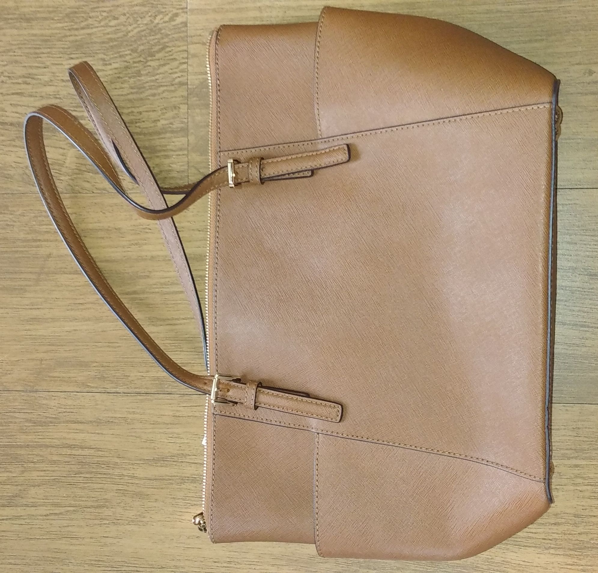 Torebka Michael Kors Jet Set Item