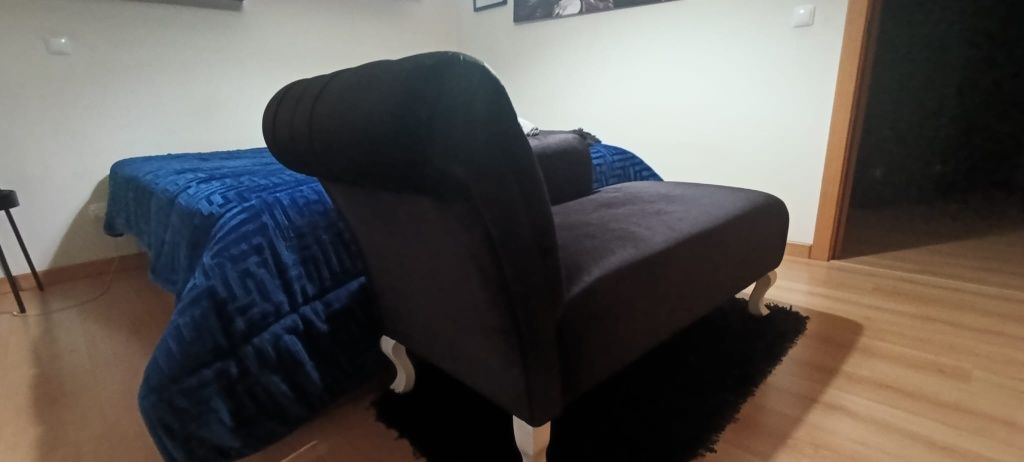 Banqueta Estilo Namoradeira Oportunidade