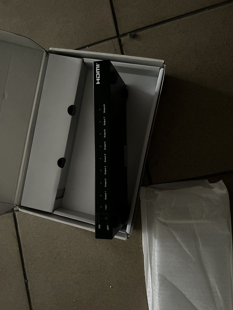 Розгалужувач Cablexpert DSP-8PH4-03