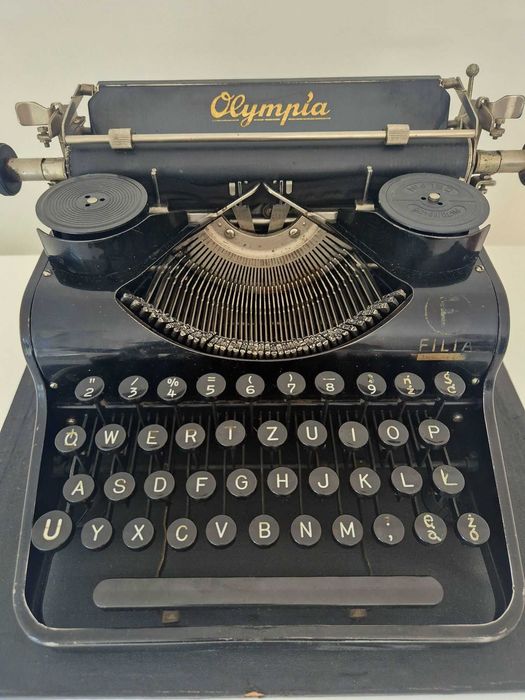 Olympia Filia zabytkowa niemiecka maszyna do pisania sprawna