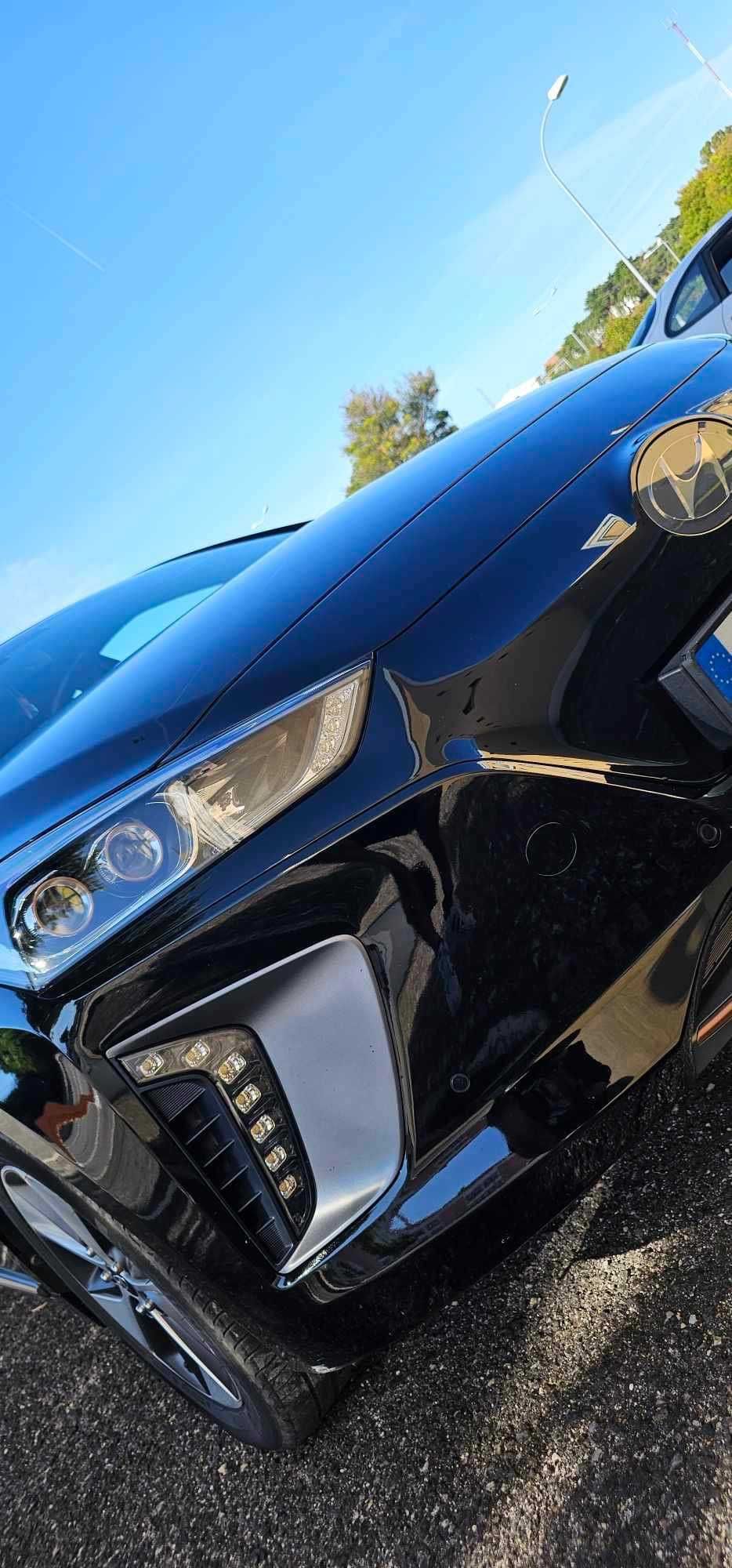 Hyundai IONIQ 28kW Premium