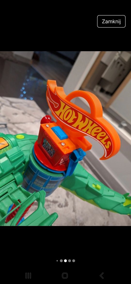 Hot wheels atak smoka tory smok