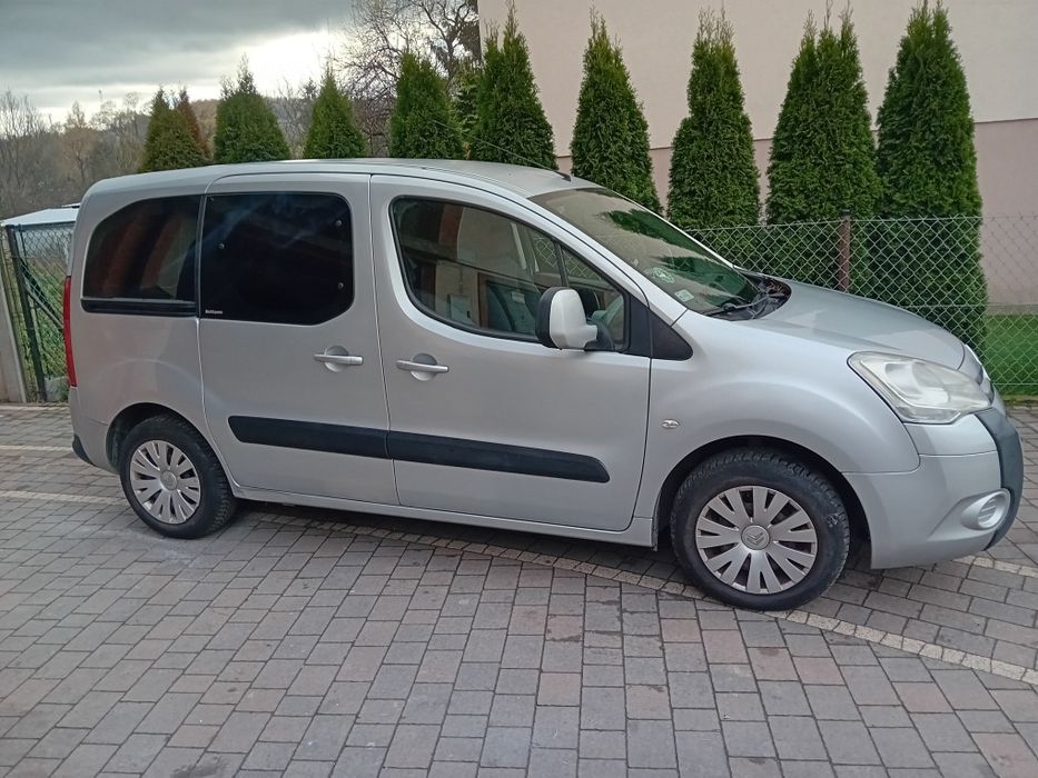 Citroen berlingo 1.6hdi klima zdrowy dwóch stron drzwi 2012r