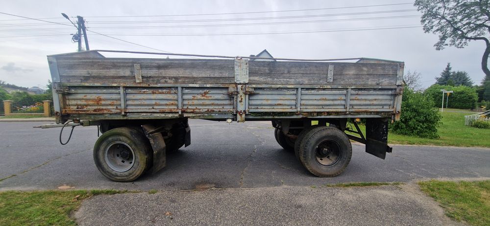 Przyczepa Autosan D83