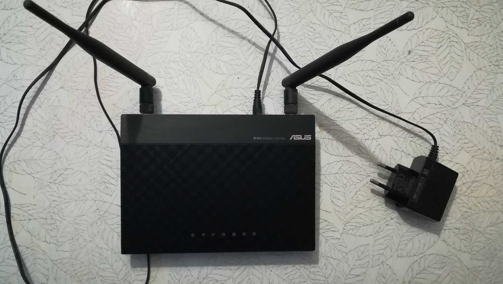 Маршрутизатор (роутер) Asus RT-N12