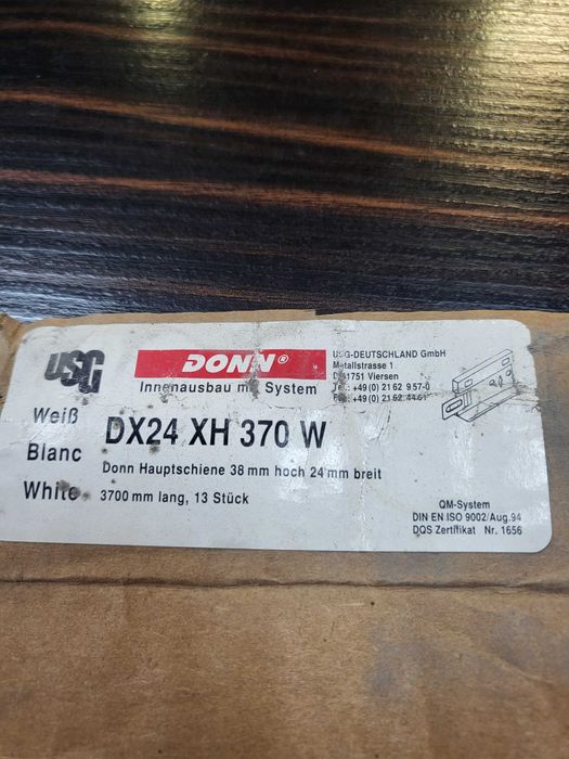 Profil główny do sufitów podwieszanych DX24 XH 370 W