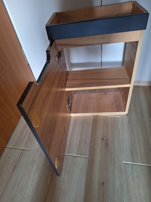 Szafka łazienkowa Aruba 826