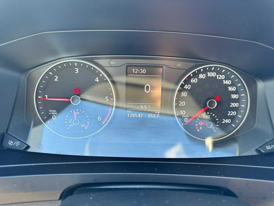 vw volkswagen caravelle long 8 osób