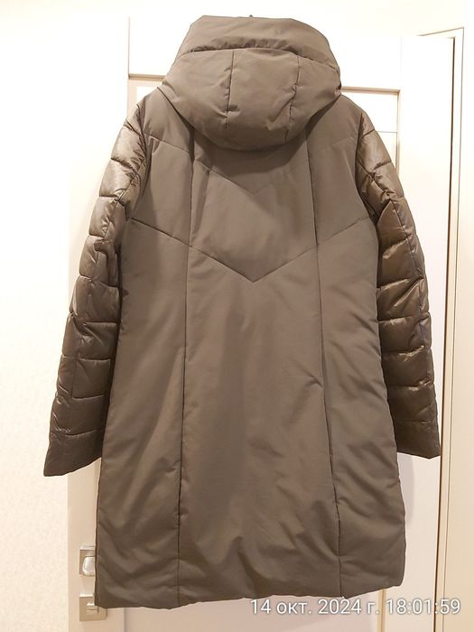 Продам жіночу зимову куртку